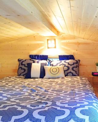 Leavenworth Camping Resort Tiny House Belle
