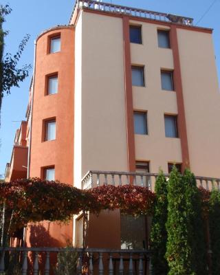 Family Hotel Saint Iliya