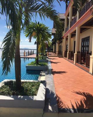 Pon Arena Hotel