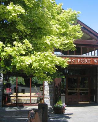 Westport Woods Hotel & Spa