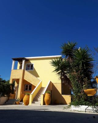 Chrysanthi Melitsa apts.