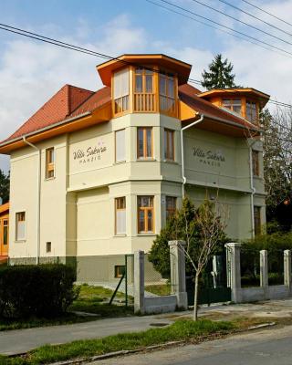 Villa Sakura Panzió