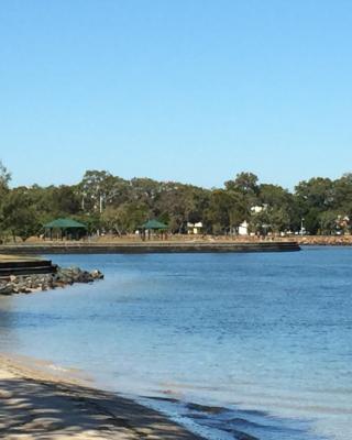 Bribie Waterways Motel