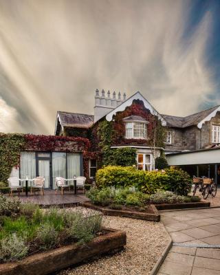 Newpark Hotel