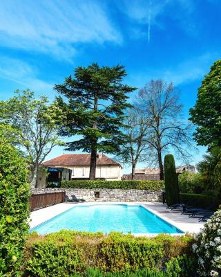 Hôtel Au Logis des Remparts