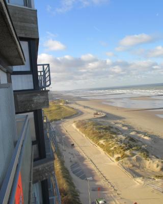 Studio On The Beach With Sea View