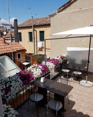 Al Portico Guest House