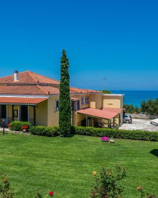 Amboula Beach Apartments