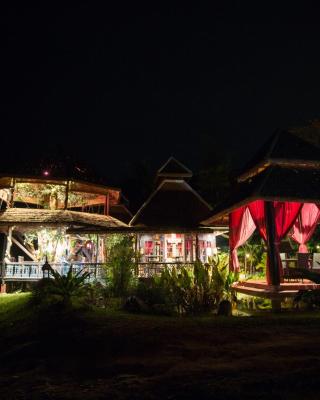 Shangri-Lao Resort