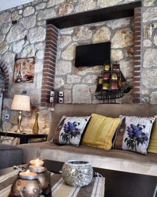 Sunstone Villas