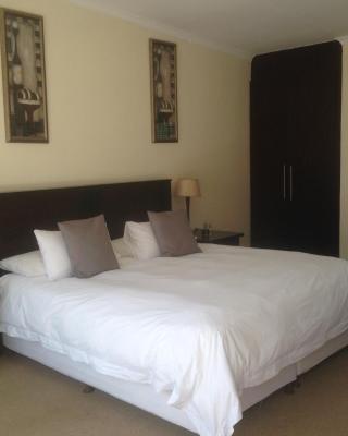 The Lazy Grape Guest Lodge & Spa