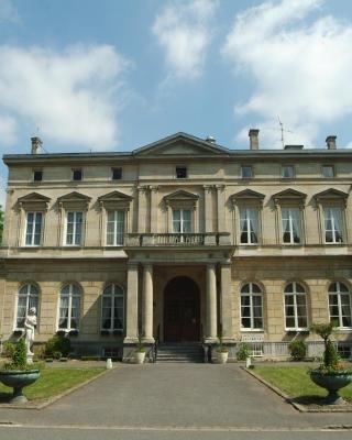 Château De La Motte Fenelon