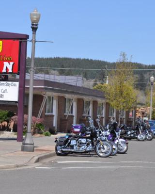 Golden Lion Motel