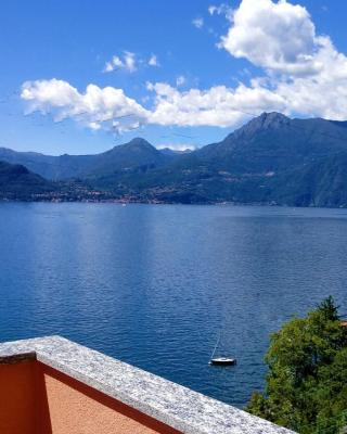 Blu Panorama belvedere lago di Como