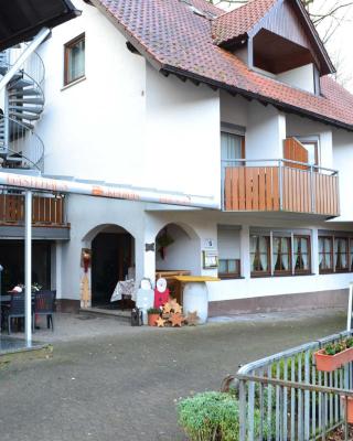 Gaestehaus Tagescafe Eckenfels