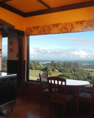 A Cottage with a View at Tudor Ridge