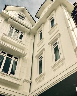 Belle Amour Hotel