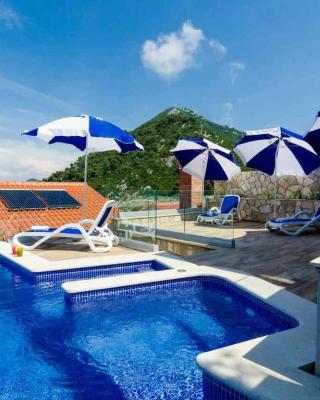 Adriatic-house & seaview pool
