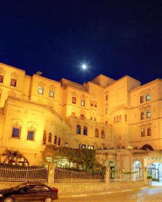 Elruha Hotel