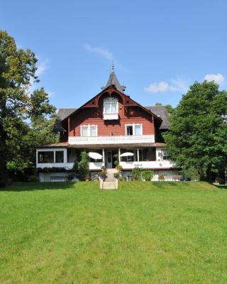 Jagdschloss Fahrenbühl Hotel Garni