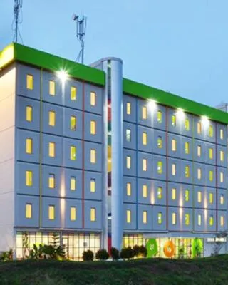 POP! Hotel Airport Jakarta