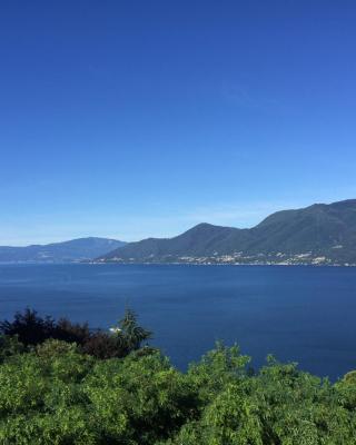 Moderne Ferienwohnung mit Traumseeblick Lago Maggiore