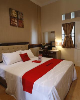 RedDoorz Plus near Universitas Sumatera Utara