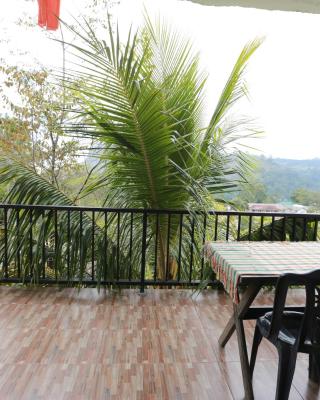 Ella Cloud Castle Homestay