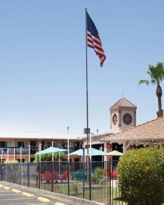 Howard Johnson by Wyndham Yuma