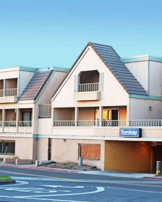 Travelodge by Wyndham Ocean Front