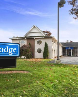 Travelodge by Wyndham Traverse City MI