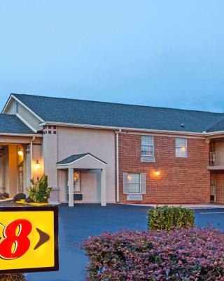 Super 8 by Wyndham Covington