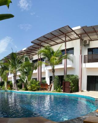 Oasis Garden & Pool Villa at VIP Resort