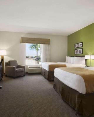 PetroStay Inn & Suites Cotulla