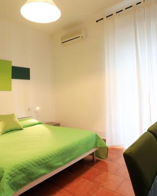 Primo Piano Guesthouse - Bari Policlinico