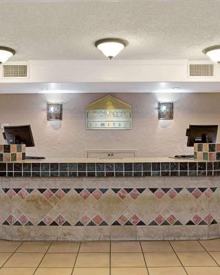 Days Inn by Wyndham Tucson City Center