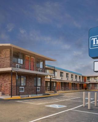 Travelodge by Wyndham Klamath Falls