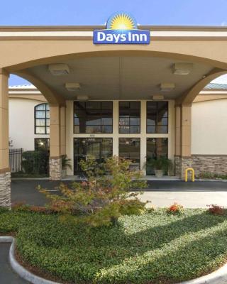 Days Inn & Suites by Wyndham Tuscaloosa - Univ. of Alabama