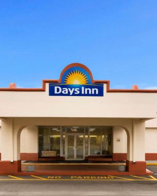 Days Inn by Wyndham Shelby
