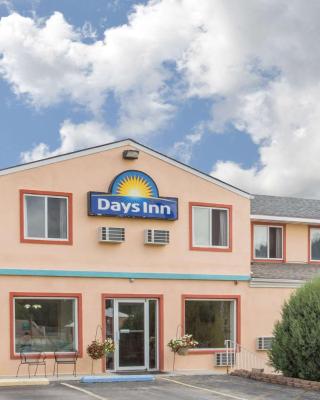 Days Inn by Wyndham Custer