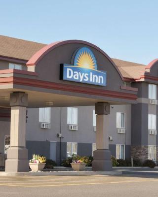 Days Inn & Suites by Wyndham Thunder Bay