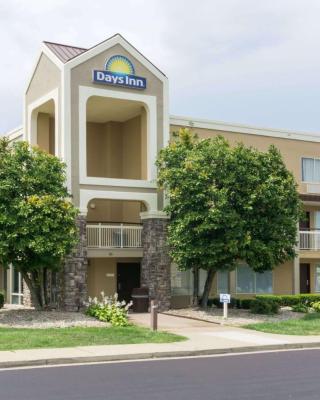 Days Inn by Wyndham Florence Cincinnati Area