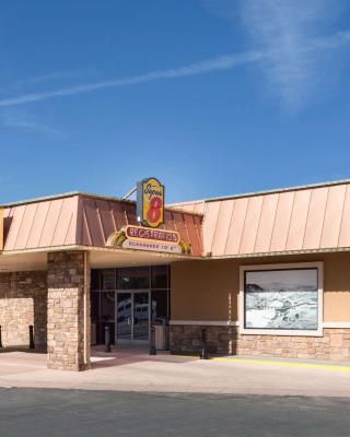 Super 8 by Wyndham Fallon