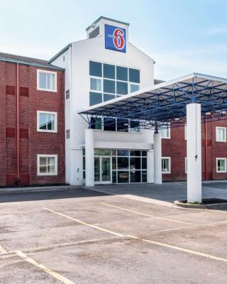 Motel 6-Newport, TN