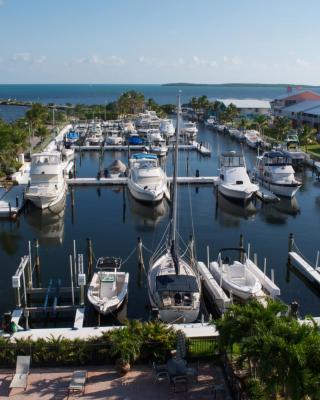 Kawama Yacht Club Apartment