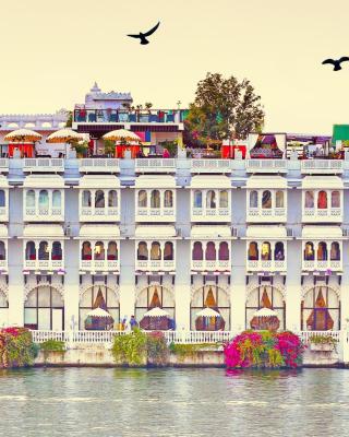 Lake Pichola Hotel