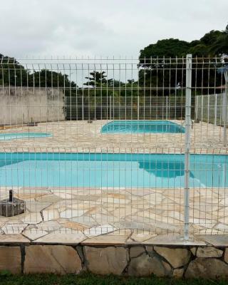 Kitinete Em Matinhos Com Piscina