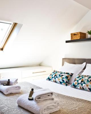 Pick A Flat's Apartments in Batignolles - Rue Biot