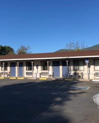 Kelseyville Motel