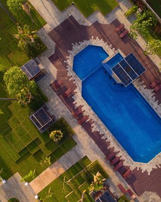 Brits Resort Lovina